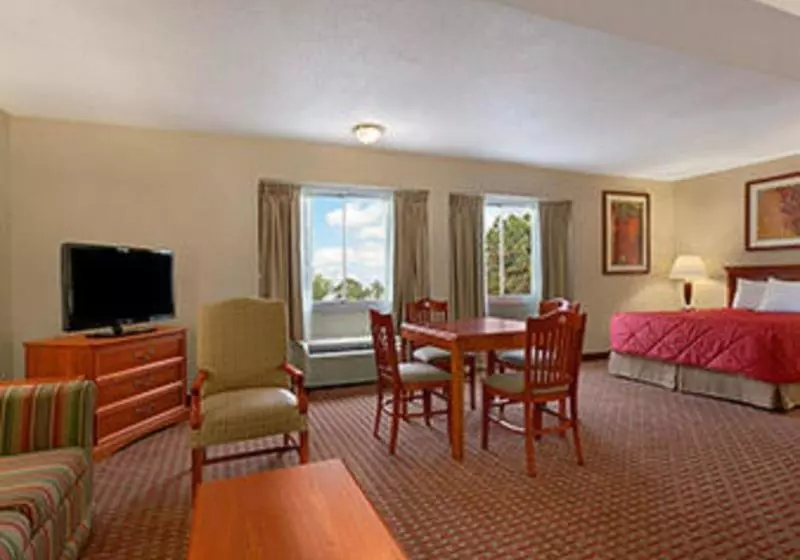 בית מלון כפרי Ramada Inn