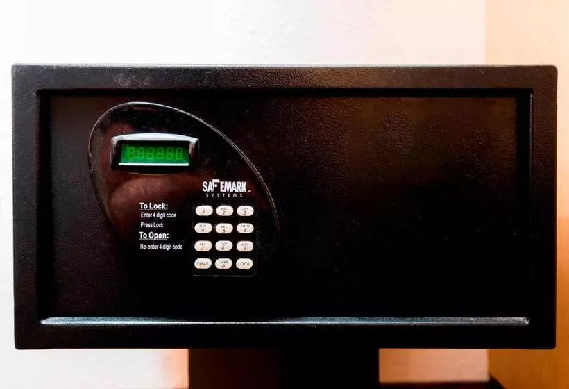 Отель Red Roof Inn Buffalo   Hamburg/ I 90