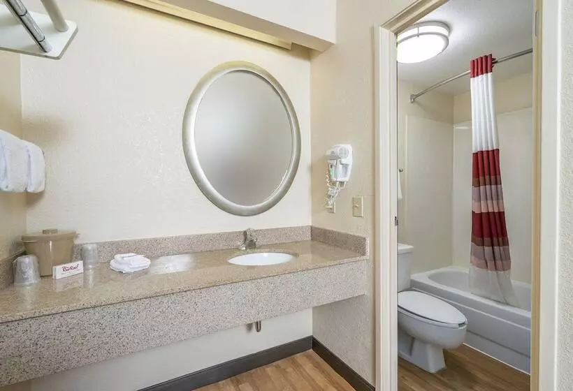 酒店 Red Roof Inn Cleveland Airportmiddleburg Heights