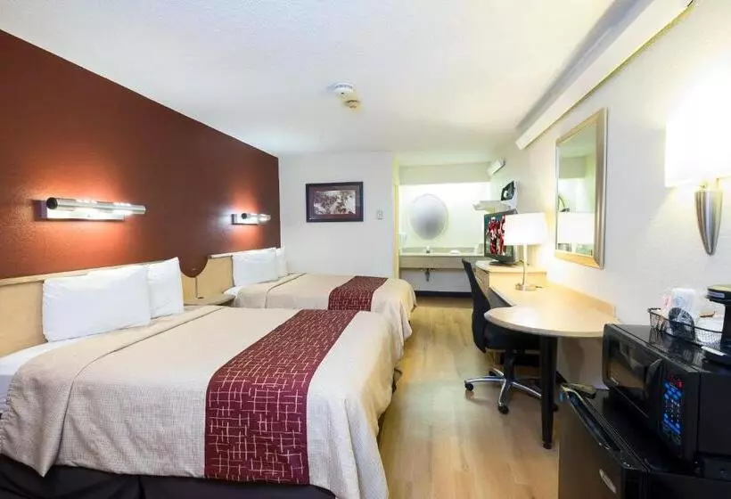 فندق Red Roof Inn Parkersburg