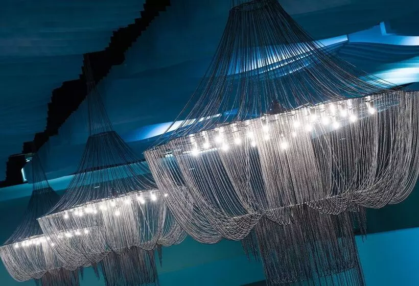 בית מלון כפרי Sheraton Oklahoma City Downtown