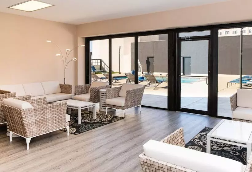 בית מלון כפרי Sheraton Oklahoma City Downtown