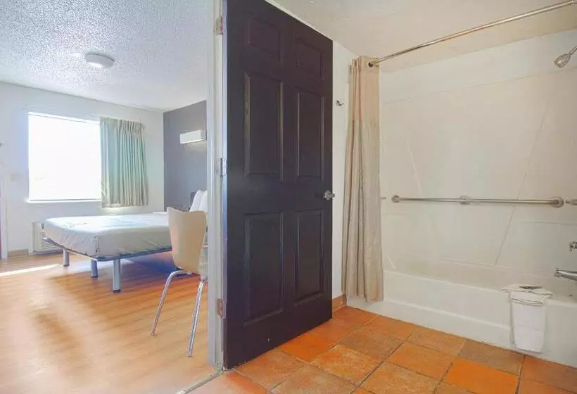 בית מלון כפרי Studio 6 Oklahoma City, Ok  Airport