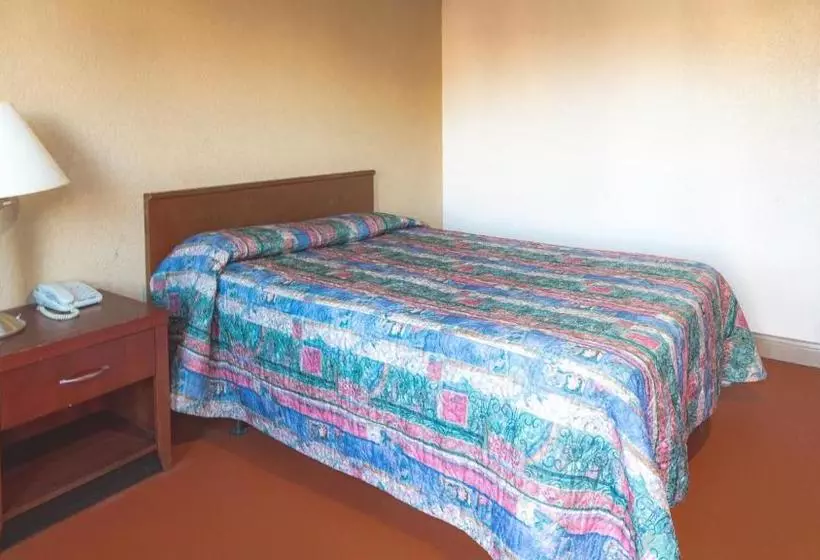 Red Horse Motel Dayton Moraine