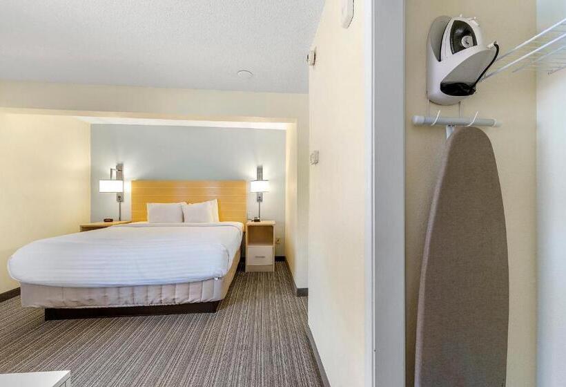 Avia Residences On Savoy   Extended Stay