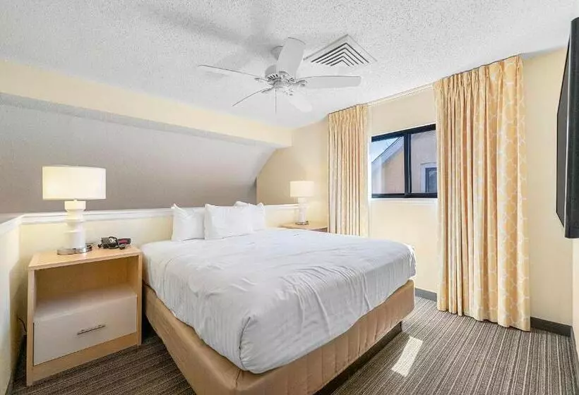 Avia Residences On Savoy Extended Stay