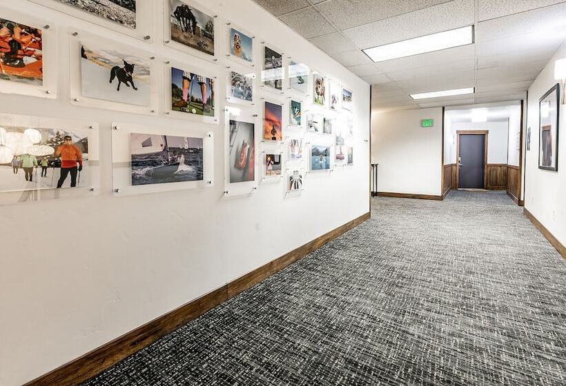 Shadow Ridge By All Seasons Resort Lodging