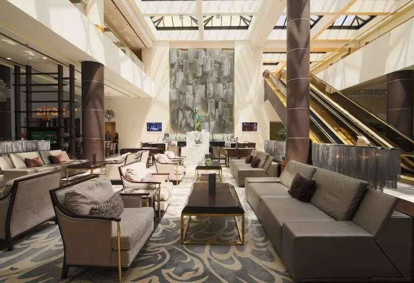 The La Grand Hotel Downtown