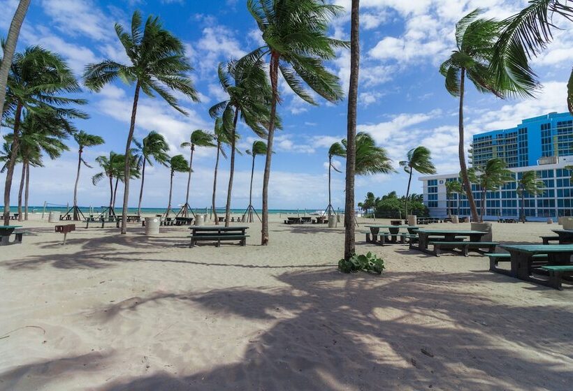 B Ocean Resort Fort Lauderdale Beach