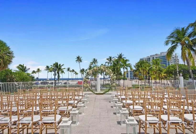 B Ocean Resort Fort Lauderdale Beach