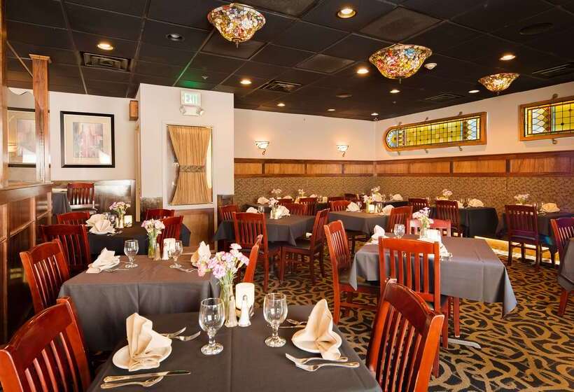 فندق Best Western The Inn At The Fairgrounds