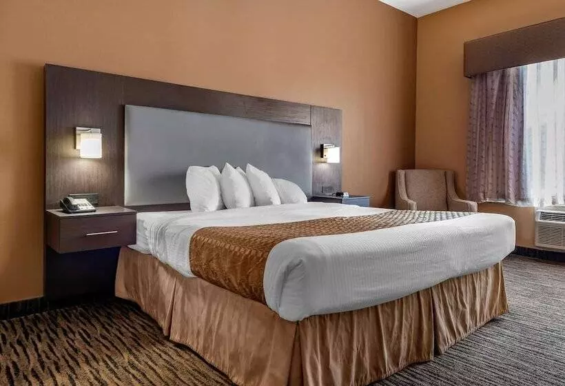 Отель Best Western The Inn At The Fairgrounds