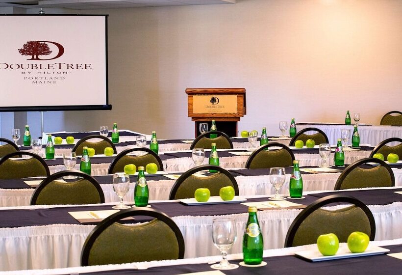 Doubletree By Hilton Hotel Portland