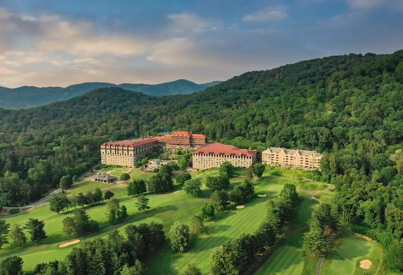 فندق The Omni Grove Park Inn & Spa   Asheville