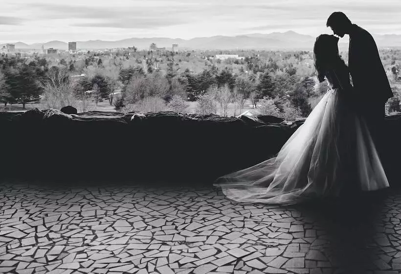 فندق The Omni Grove Park Inn & Spa   Asheville