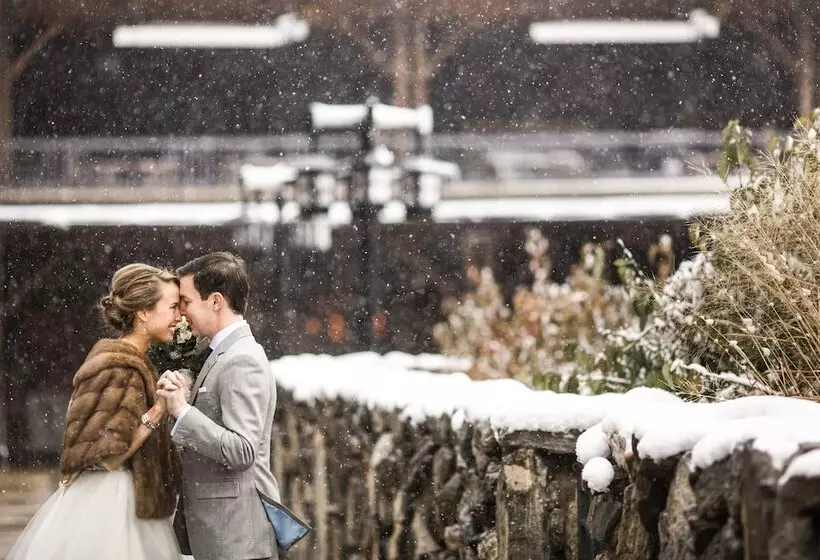 فندق The Omni Grove Park Inn & Spa   Asheville