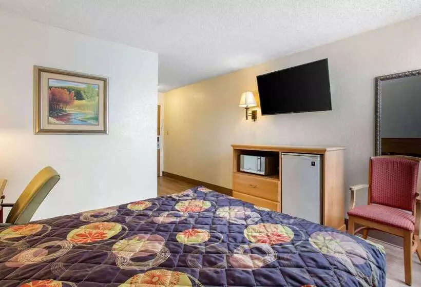 فندق Rodeway Inn