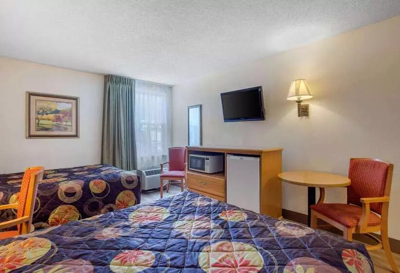 فندق Rodeway Inn