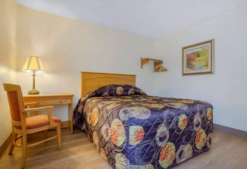 فندق Rodeway Inn