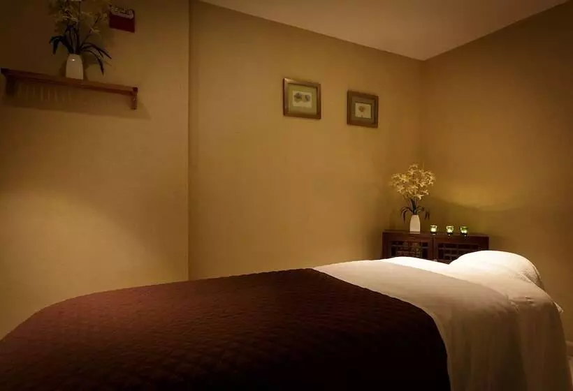 هتل Sleepy Hollow