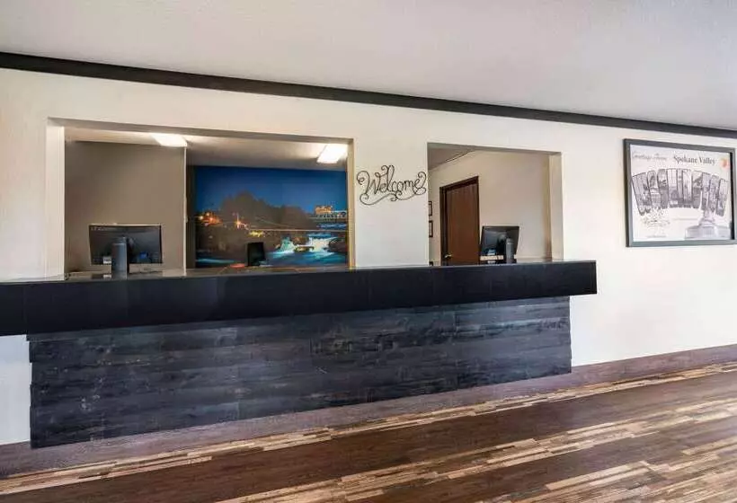 فندق Super 8 By Wyndham Spokane Valley