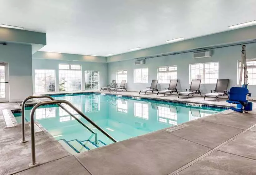 فندق Super 8 By Wyndham Spokane Valley