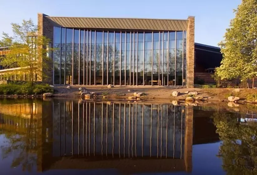 The Statler Hotel At Cornell University
