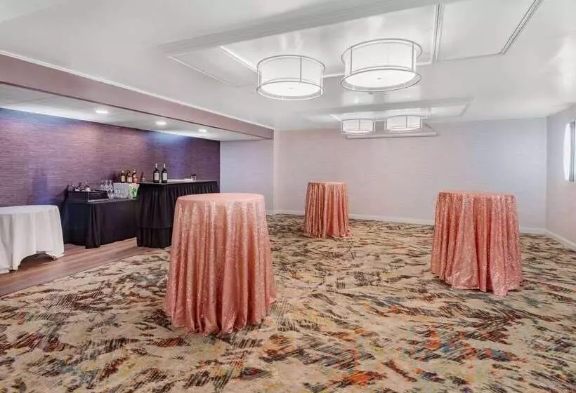 호텔 Wyndham Garden York