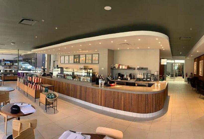 فندق Wyndham Springfield City Centre