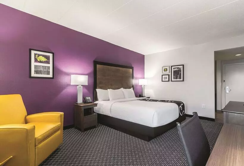 La Quinta By Wyndham Salem Nh