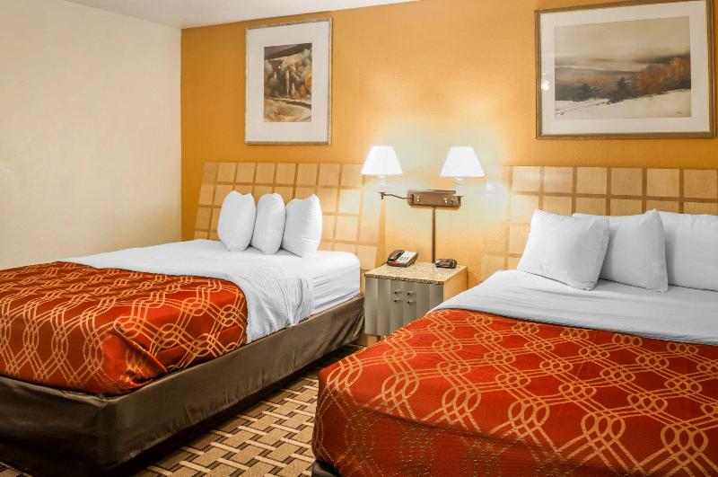 فندق على الطريق Econo Lodge Clovis