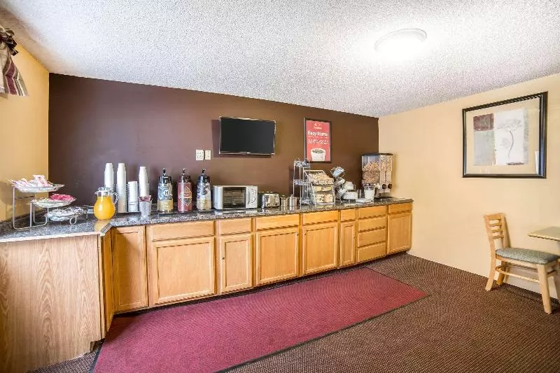 فندق على الطريق Grizzly Inn