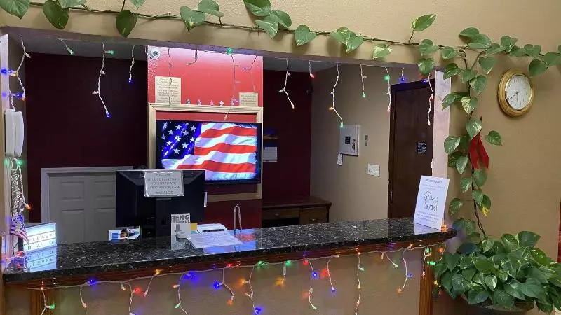 モーテル Newton Inn