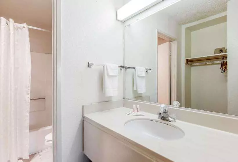 モーテル Super 8 By Wyndham Bakersfield/central