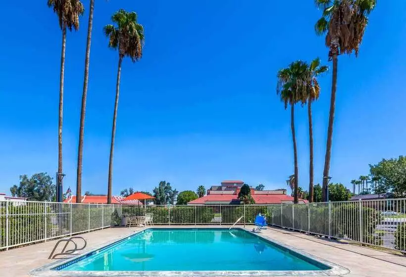 モーテル Super 8 By Wyndham Bakersfield/central