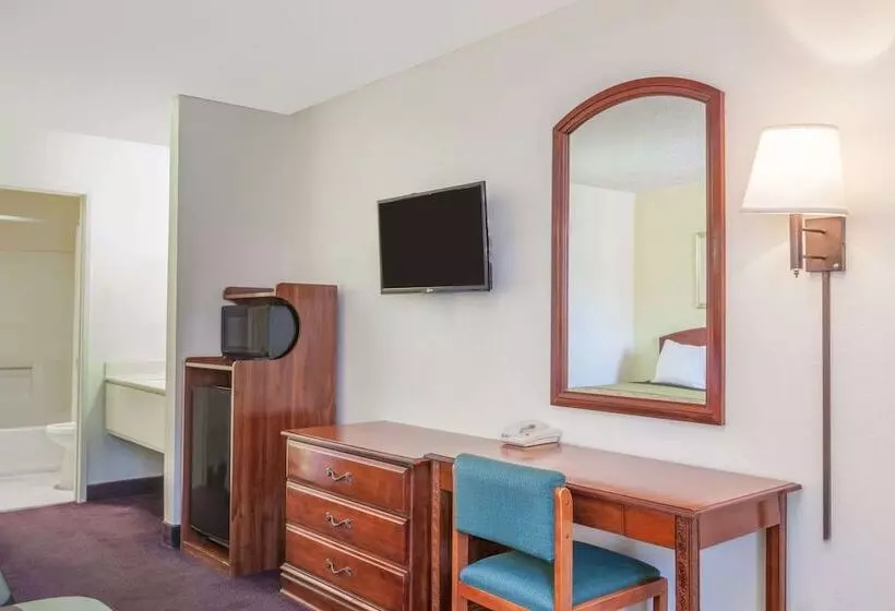 モーテル Super 8 By Wyndham Bakersfield/central