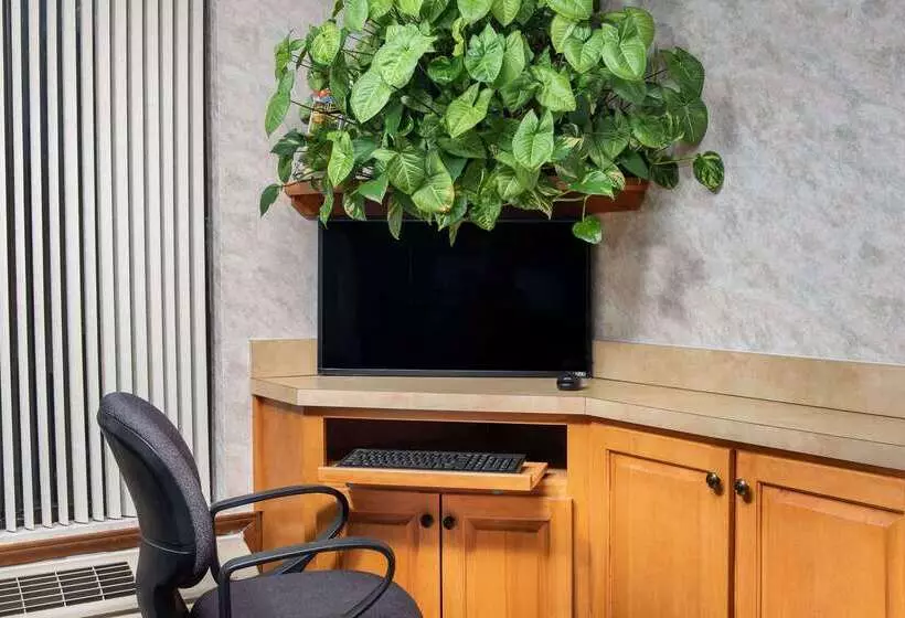 Мотель Super 8 By Wyndham Burlington Nc