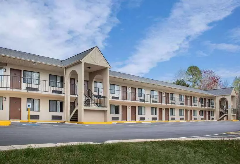 Мотель Super 8 By Wyndham Burlington Nc