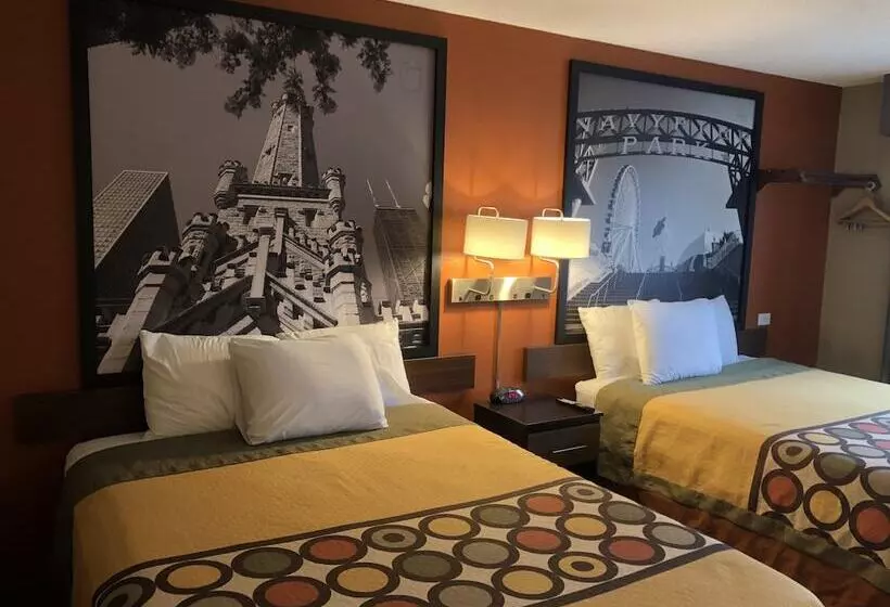 Мотель Super 8 By Wyndham Crystal Lake