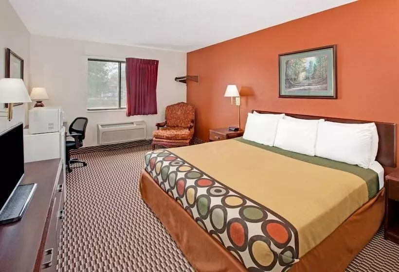 Мотель Super 8 By Wyndham Crystal Lake