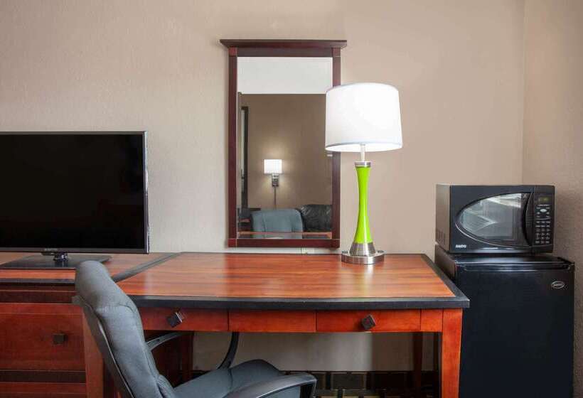 מוטל Super 8 By Wyndham Waycross Ga