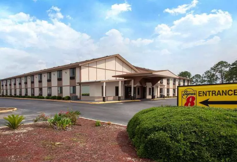 Motel Super 8 By Wyndham Waycross Ga