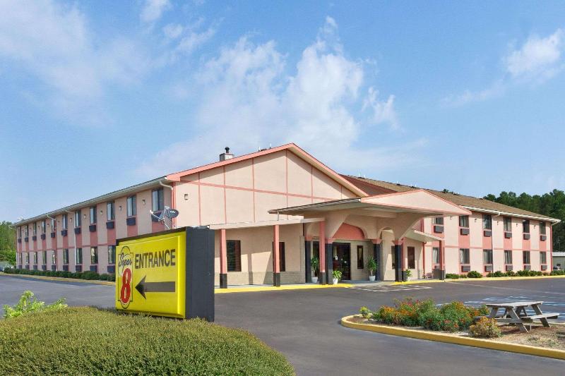 מוטל Super 8 By Wyndham Waycross Ga