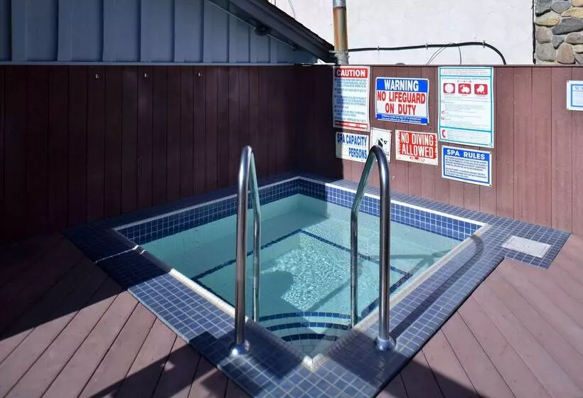 בית מלון כפרי Americas Best Value Inn Lake Tahoetahoe City