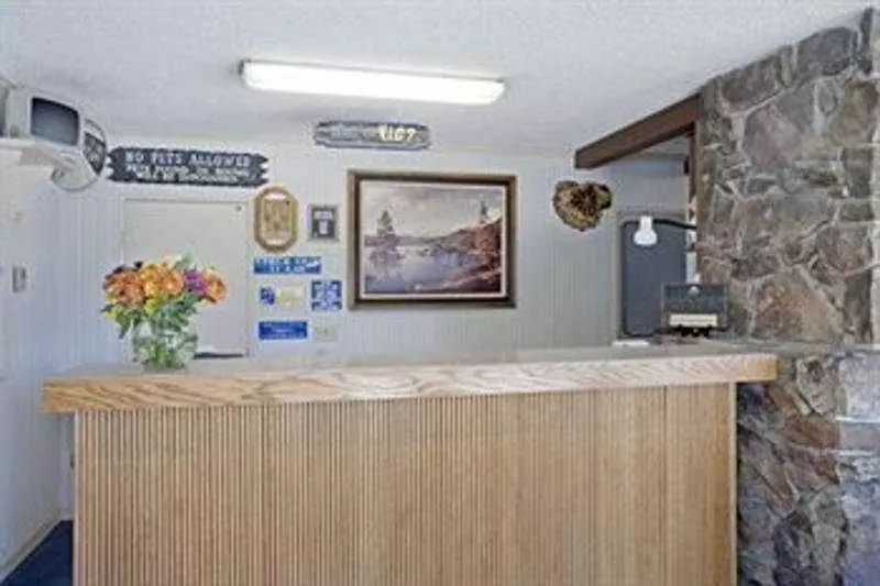 בית מלון כפרי Americas Best Value Inn Lake Tahoetahoe City