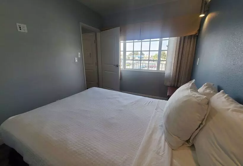 فندق Best Western Orange Plaza