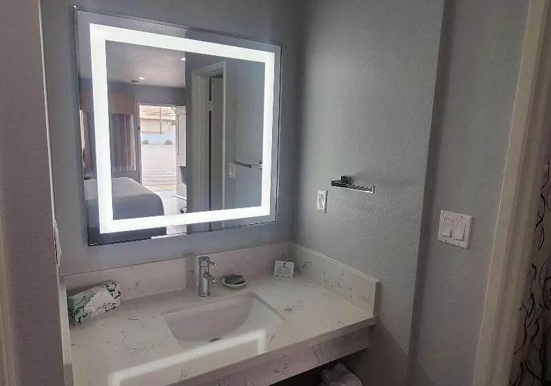 فندق Best Western Orange Plaza