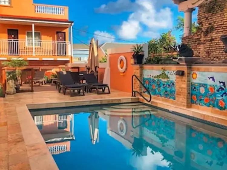 Отель Company House