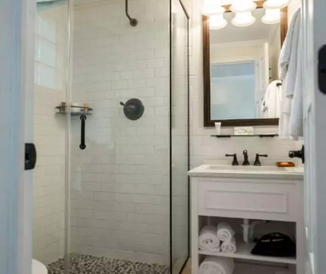 Отель Company House