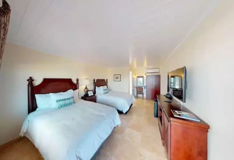 Отель Company House